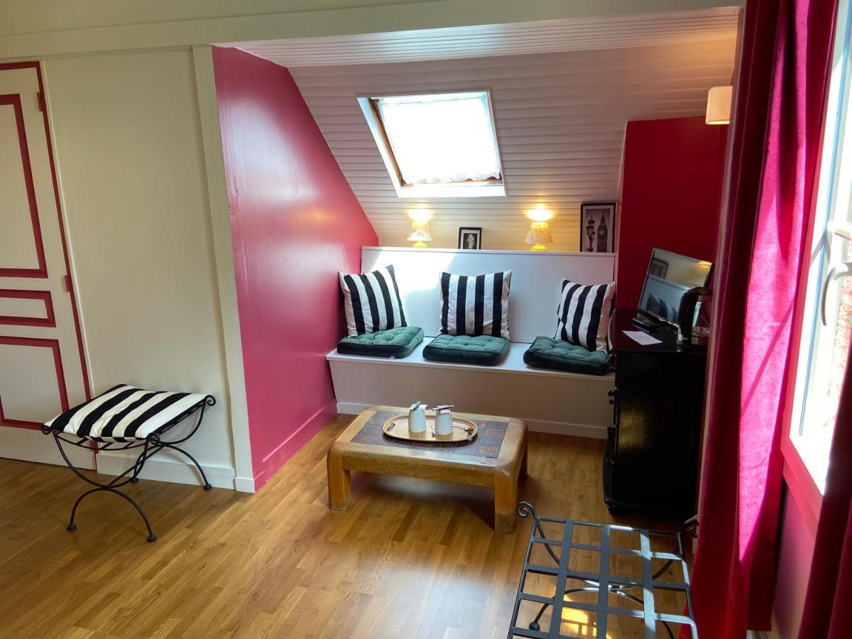 Le Moulin Calme Bed & Breakfast Luceau Eksteriør bilde