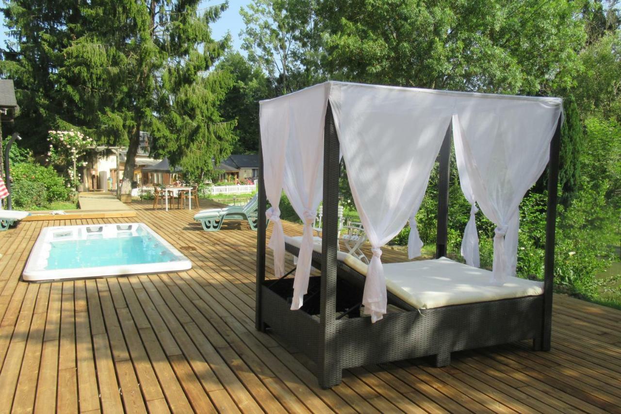 Le Moulin Calme Bed & Breakfast Luceau Eksteriør bilde